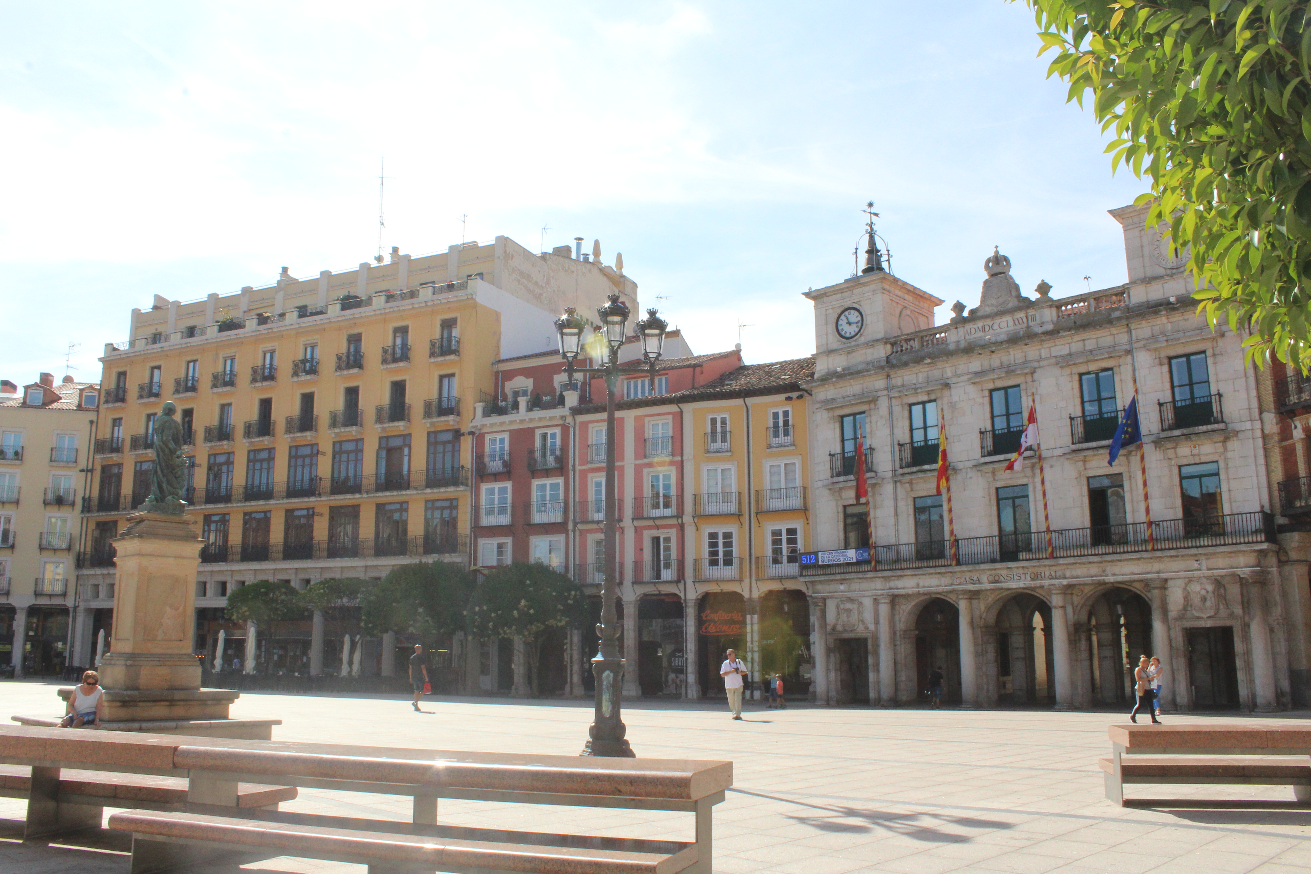 plaza-mayor-ayuntamiento